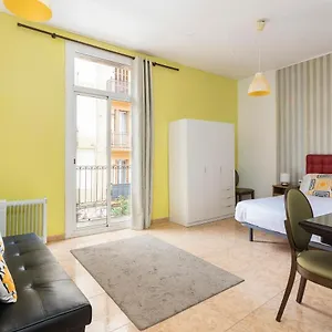 https://apartaments-clot-sant-marti.catalonia-hotels.com