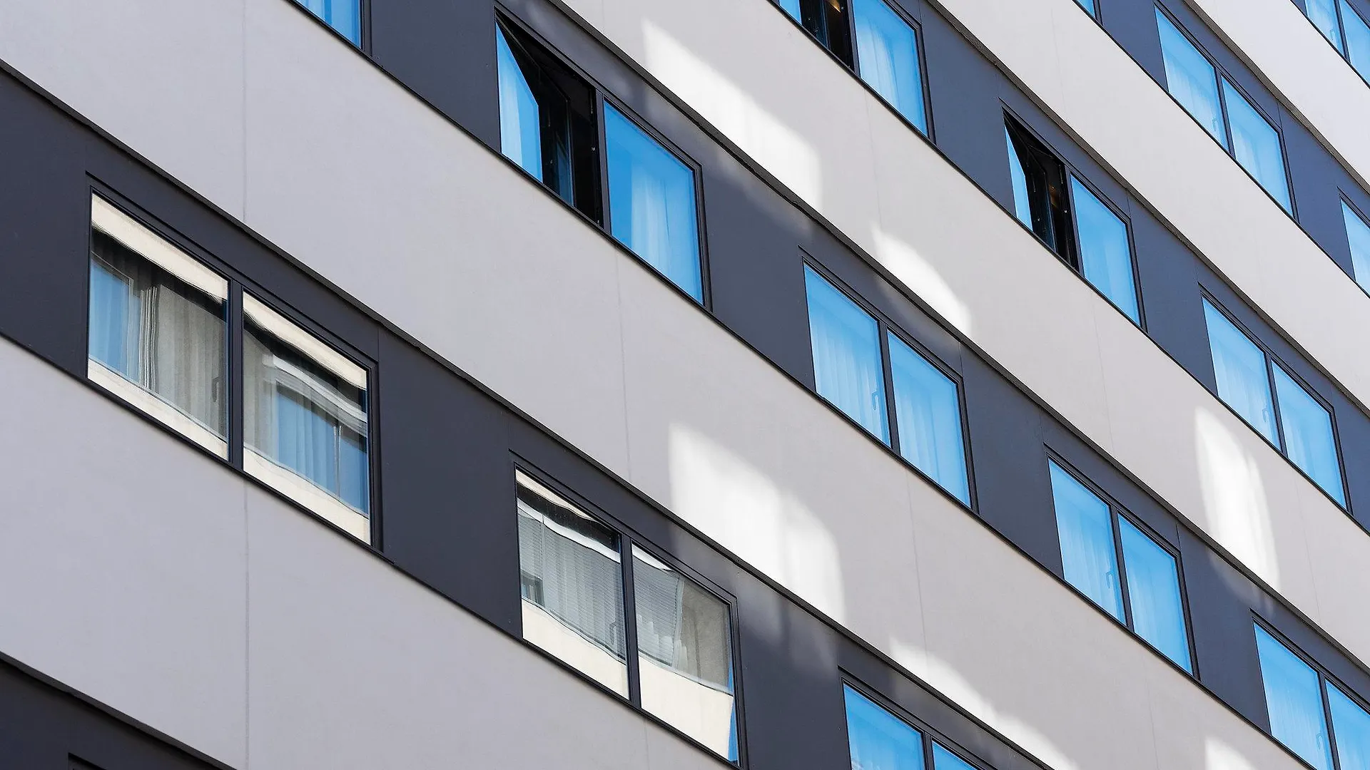 Hg City Suites Barcelona Hotel