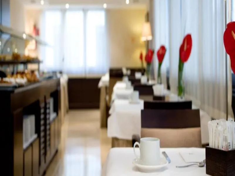 Hg City Suites Barcelona 4*,
