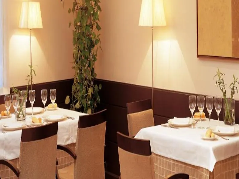 Hg City Suites Barcelona Spain