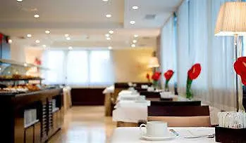 Hg City Suites Barcelona 4*,