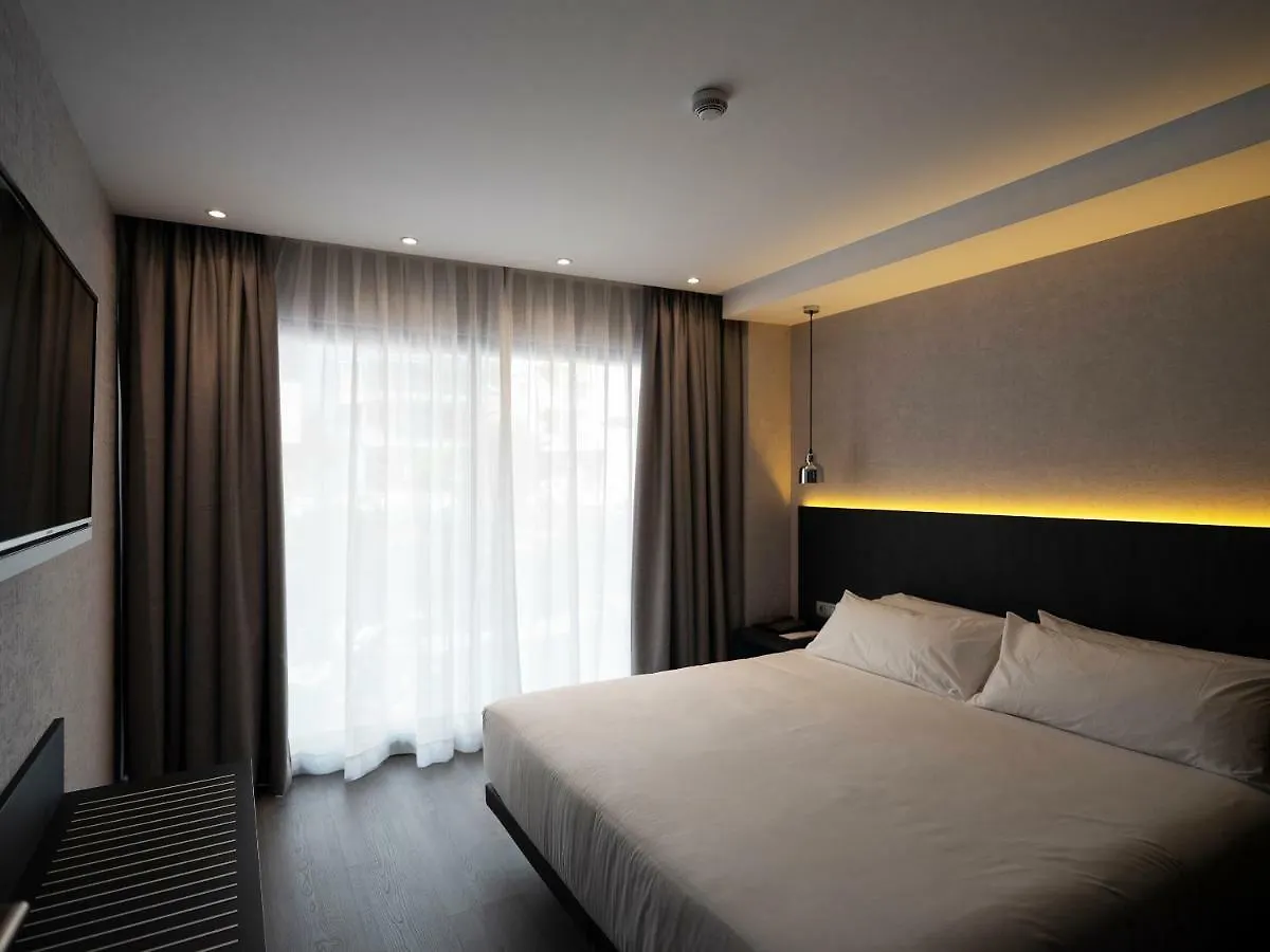**** Hotel Hg City Suites Barcelona Spain